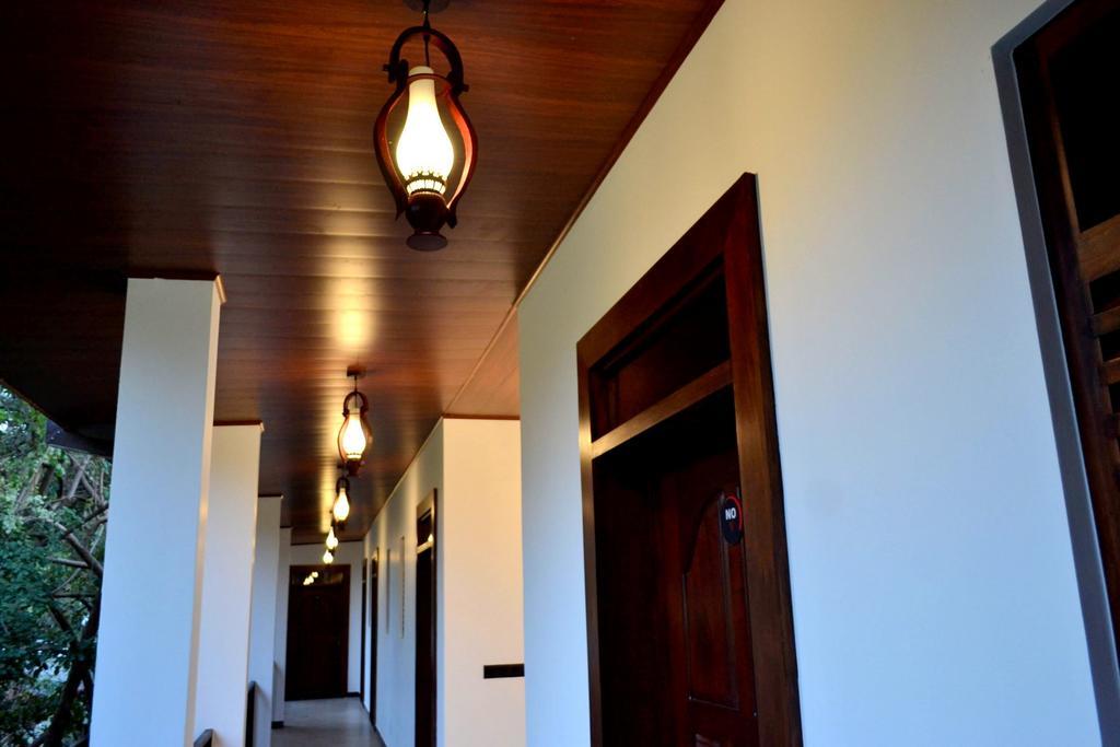 Pivisuma Lodge Dambulla Exteriör bild